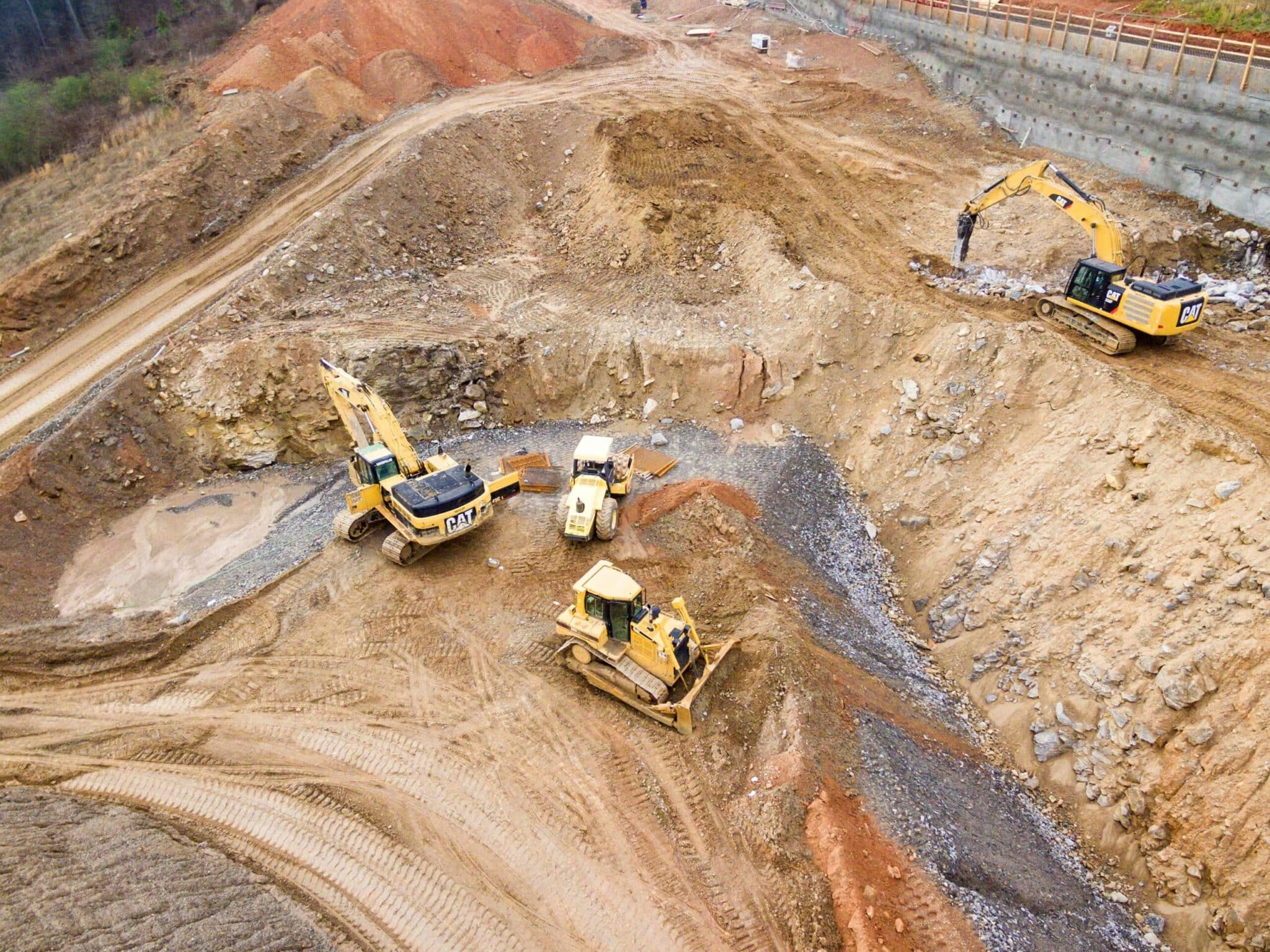 Maximizing Project Efficiency with Excavator Rental Solutions